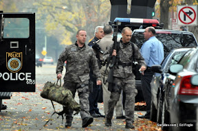 News_101210_DowntownGunman_7thAtQ_Mav-19.JPG