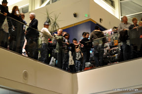 News_101220_RosevilleMallEvacuation_FlashMob_Mav-2.JPG