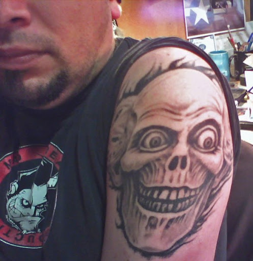 Re: HATBOX GHOST TATTOOS: Who's Got "Hat's Tats"?