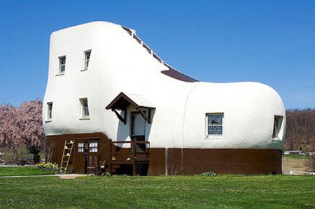 La casa con forma de zapato, para fetichistas