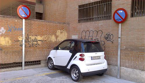 Aparcando en zona no prohibida