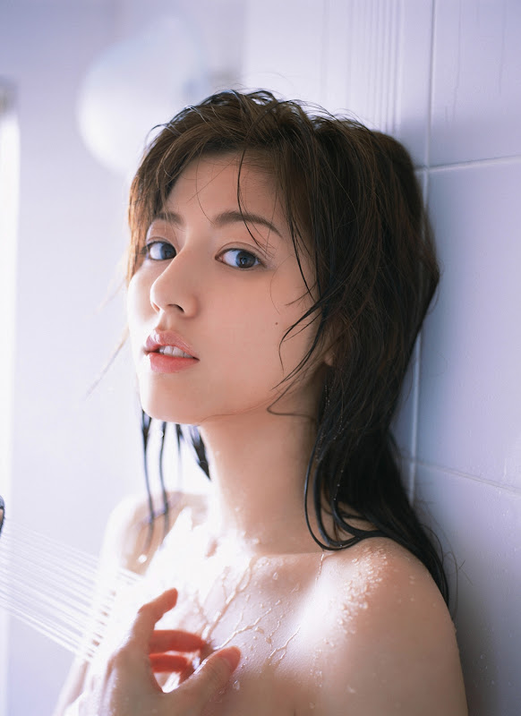 Yumi Sugimoto sexy asian celebrities underwear