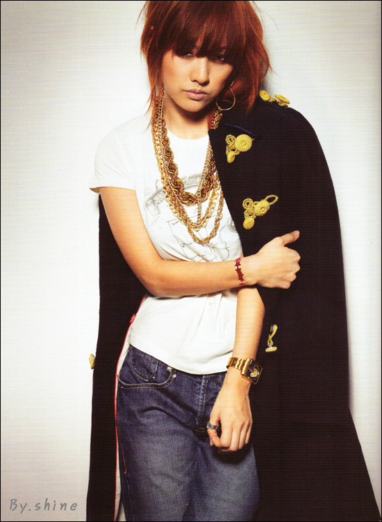 Lee Hyo Ri (이효리) Fashion Photoshoot (Blue Spirit) Fall 2009