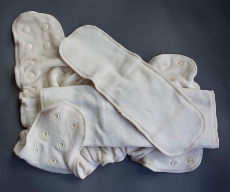[bamboo-velour-fitted-diaper[3].jpg]