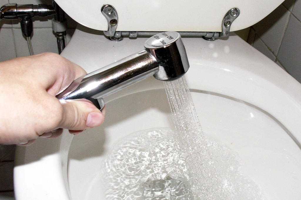 [Diaper Sprayer[4].jpg]