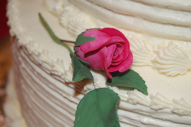 [the cake sugarpaste rose 3[4].jpg]