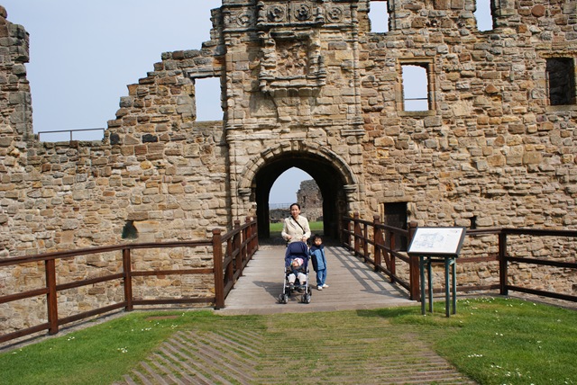 [DSC010422.jpg]
