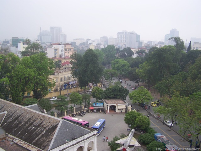 [Hanoi Citadel Cot Co (Flag Tower) View[2].jpg]