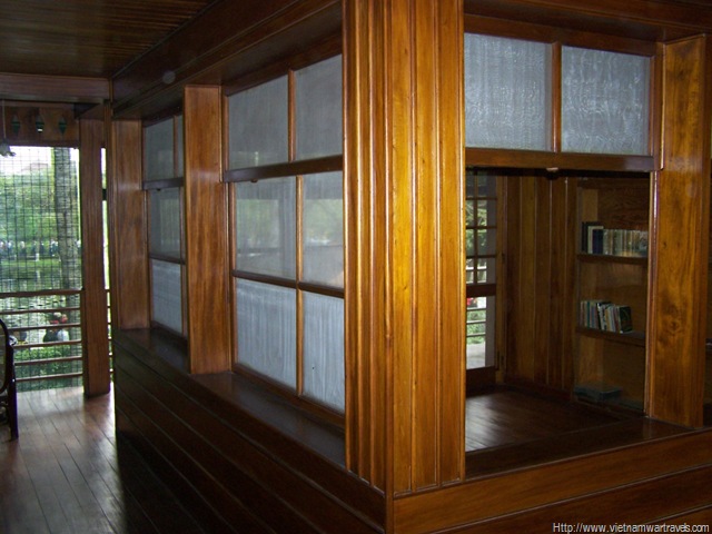 [Ho Chi Minh Stilt House Bedroom & Study (2)[2].jpg]