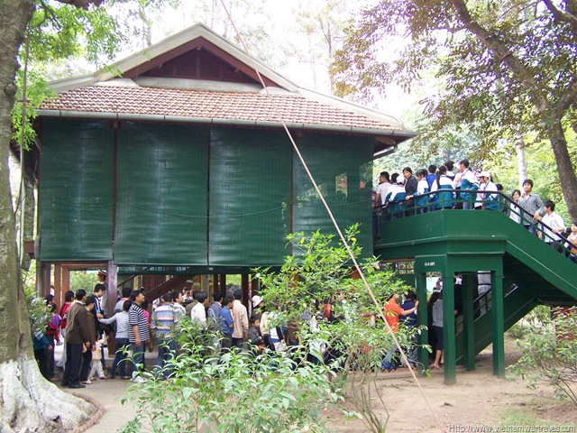 [Ho Chi Minh Stilt House Exterior (3)[2].jpg]