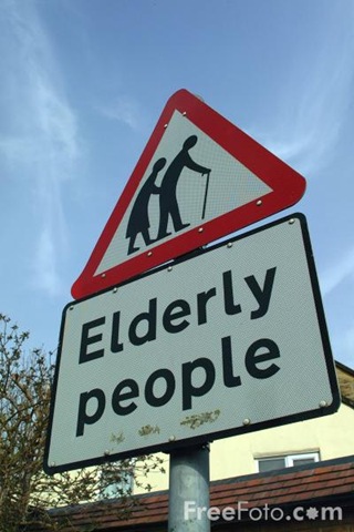 [41_01_52-elderly-people_web[3].jpg]