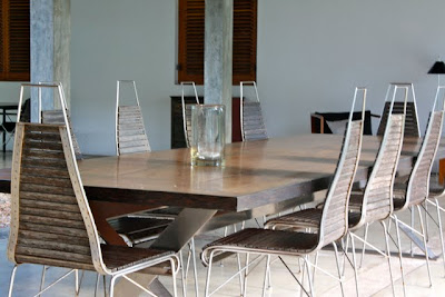 Table at the Frangipani Tree hotel in Thalpe Sri Lanka