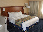 Marriott Courtyard-Beachwood King bedroom