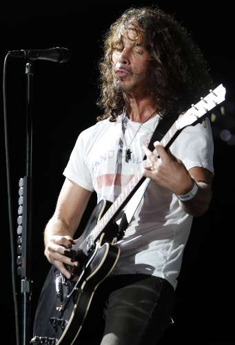 Soundgarden: “Só fizemos uma pequena pausa, mas estamos de volta” diz Chris Cornell diante da platéia do Lollapalooza