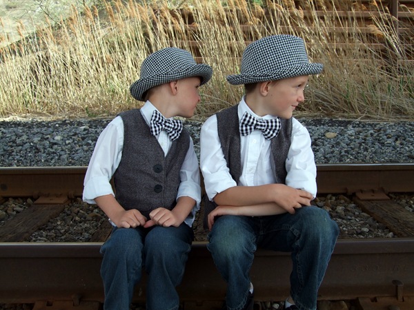 DSCF8874 Bow Tie Tutorial {a lemon squeezy home}