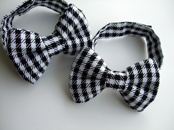 Bow Tie Tutorial {a lemon squeezy home}