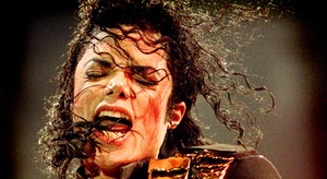 Michael Jackson fans nearly came to deadly blows on a city bus ride.