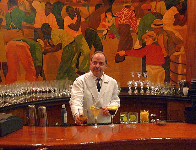 [Sazerac Bar Bartender[2].jpg]
