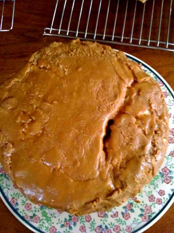[Caramel Cake 2[3].jpg]