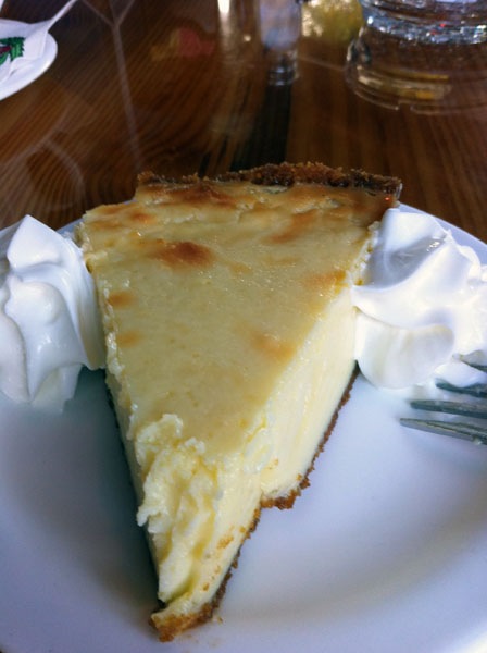 [Two Friends Key Lime Pie[5].jpg]