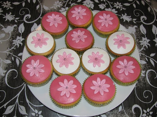 http://lh6.ggpht.com/_RBn_4MK6wm0/TFCGoUjY5wI/AAAAAAAAASQ/nEJ5kkjhkYs/050.JPG
