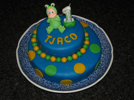 http://lh6.ggpht.com/_RBn_4MK6wm0/TFHSmqOecmI/AAAAAAAAATM/iDGz2iQRnss/5.%20Verjaardag%20Tjaco%201%20%281%29.JPG