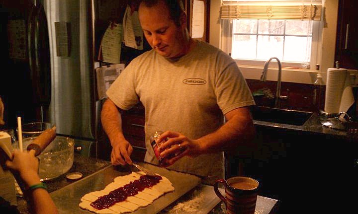 [john cooking[2].jpg]
