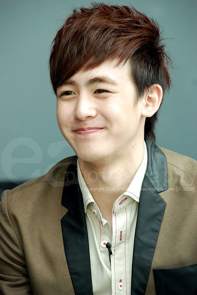 รูปภาพ นิชคุณ 2PM หนุ่มน้อยน่ารัก หล่อเท่ห์บาดใจสุดๆ