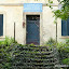 Castets-en-Dorthe, River Garonne, Canal de Garonne - lock cottage (maison de l'ecluse)