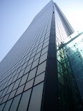 Veeeeeery tall building!