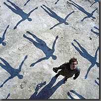 200px-Muse_-_Absolution_Cover_UK 200px-Muse_-_Absolution_Cover_UK