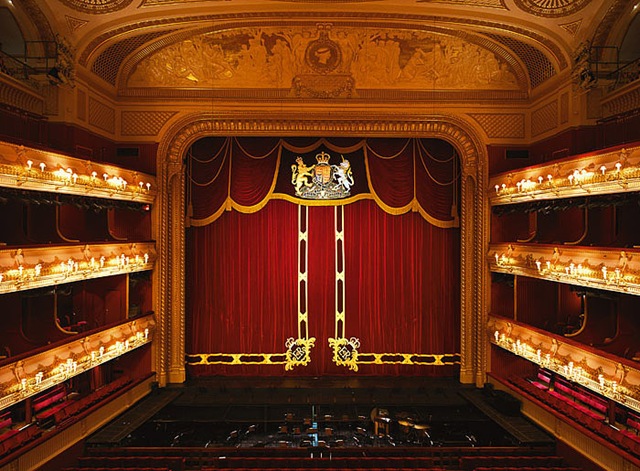 [RoyalOperaHouse[1].jpg]