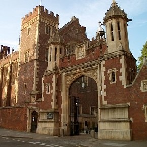 [LincolnsInn9.jpg]