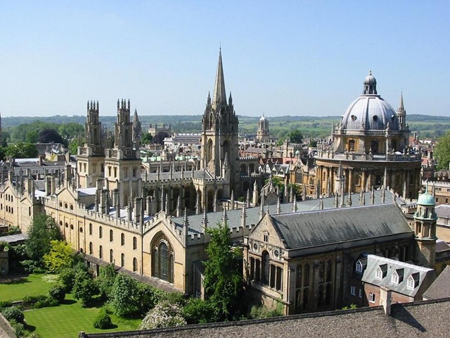 [College de Oxford[3].jpg]