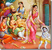 Dashratha with wives and children