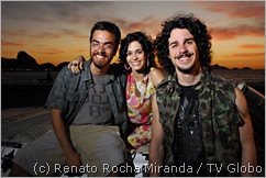 Bernardo, Maria e Pedro, contraluz,flash