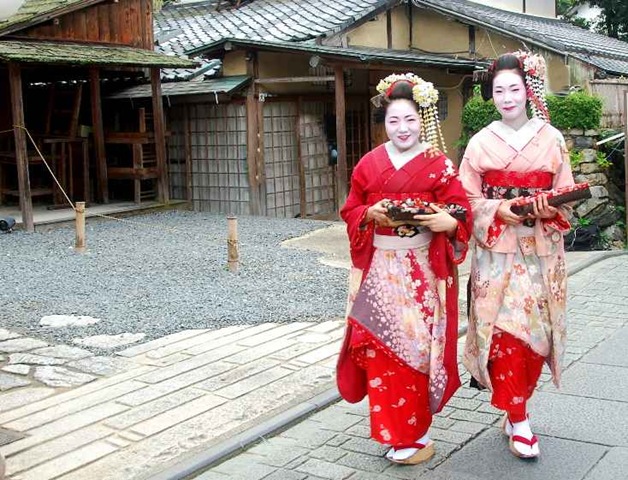 [geisha[4].jpg]