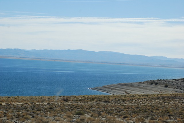 [10-26-09 A Travel on Rt 95 in NV 012[3].jpg]