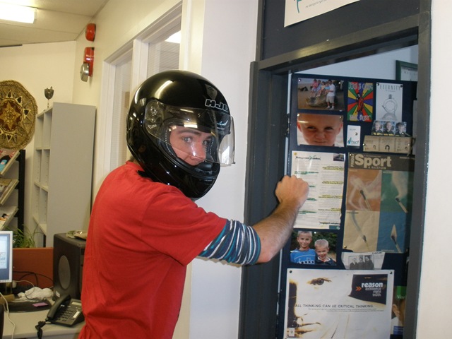 [09 Helmets 004[4].jpg]