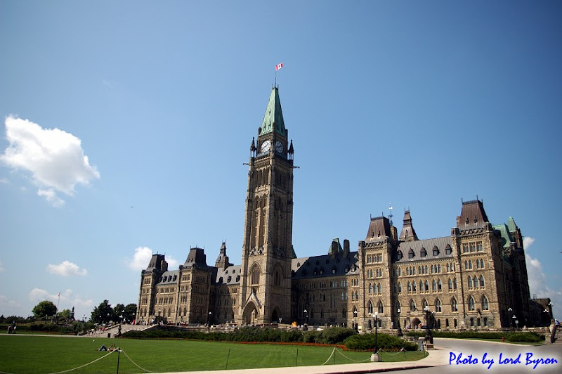 加拿大國會山莊 (Parliament Hill)