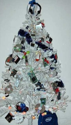 How to make Christmas trees out of anything Seen On coolpicturesgallery.blogspot.com christmas-trees (7)