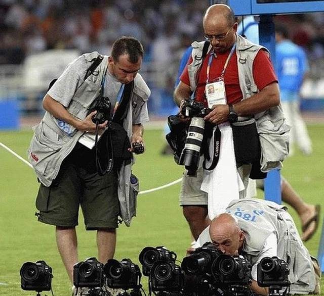 [photographers ]
