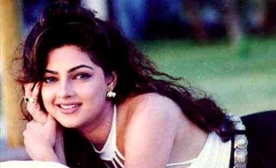 [mamta-kulkarni-wallpaper[4].jpg]