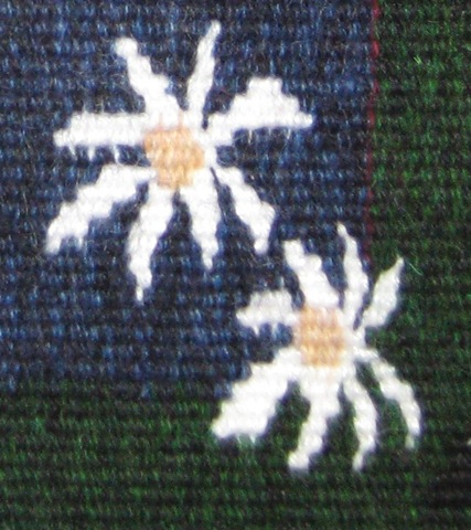 [Milles Fleurs Minus 978detail[5].jpg]