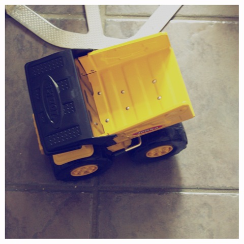[simplejoystoytruck2.jpg]