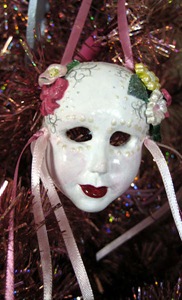 [carnivale_mask[4].jpg]