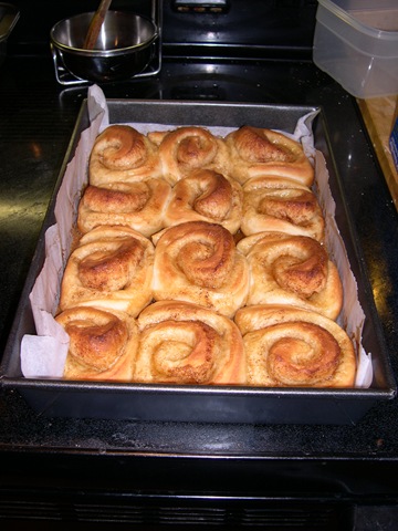 [Ravioli, cinnamon buns 018[2].jpg]