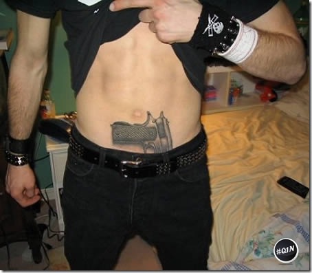 Tatuagem barradas no aeroporto Tatuagem barradas no aeroporto