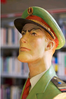 Dan Dare bust.jpg