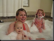2008-12-11 BATHTIME IN THE JACUZZI TUB (8)